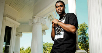 Big K.R.I.T. - Money on the floor Feat 2 Chainz & 8Ball and MJG