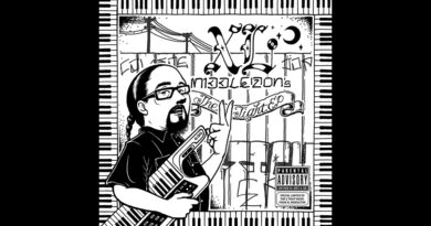 XL Middleton - The 2 Tight EP