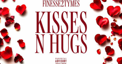 Finesse2Tymes - Kisses N Hugs