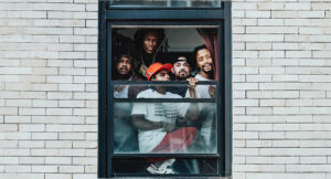 Pivot Gang - Who At The Door