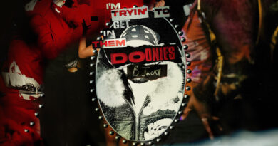 B Jack$ - Doonies