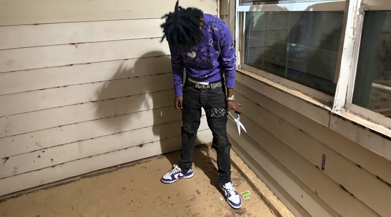 Reign - IDGAF