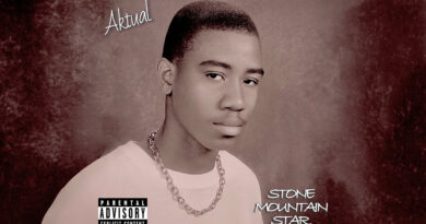 Aktual - Stone Mountain Star