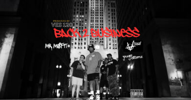 Mr. Misfit - Ves 120- Back 2 Business