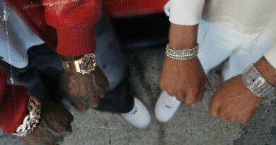 Moneybagg Yo - Feet On Land
