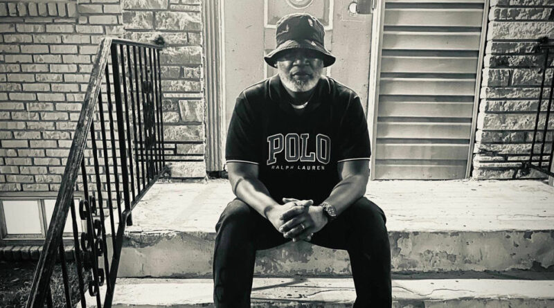 J. Scott da illesT - FAMILIAR GROUNDS