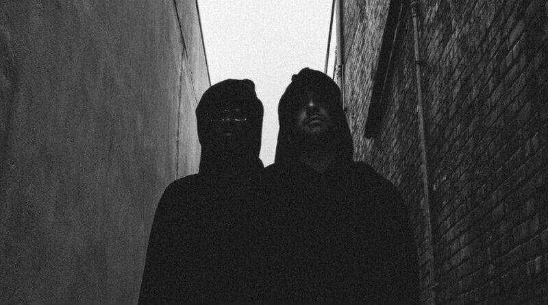 The Doppelgangaz - Bet on Black Cloak