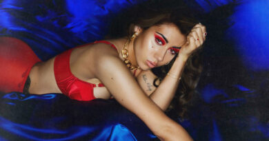 Kali Uchis - Isolation