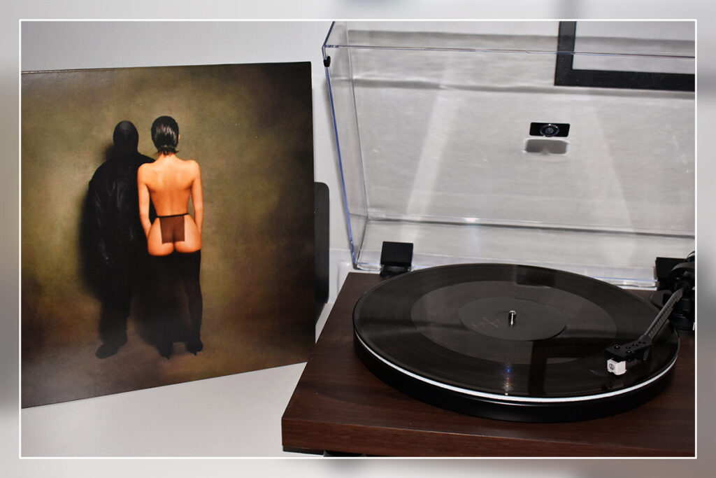 Vinyl_Kanye West & Ty Dolla $ign – VULTURES 1