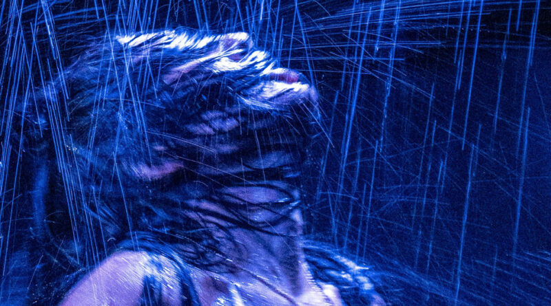 Yya & Smiley - Crash Outs