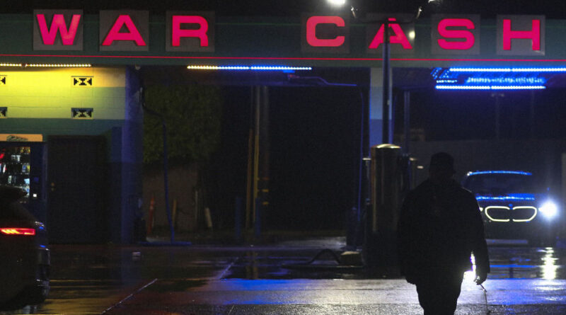 CRIMEAPPLE & Evidence - War Cash