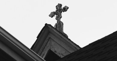 Evil Ebenezer - Bonds