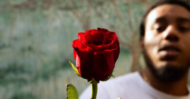 Kail Problems & Vodka Gravas - 97 Kisses