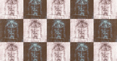 Hail Mega, Guilty Simpson & K-Nite 13 - Shroud Of Turin