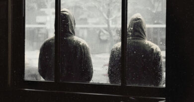 Justo The MC & Maticulouss - Bonus Room (Winter Edition)