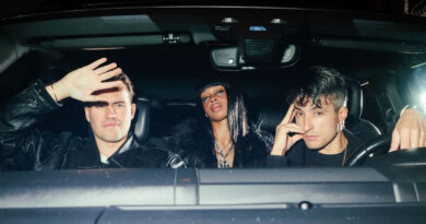 Loud Luxury - OUT LATE