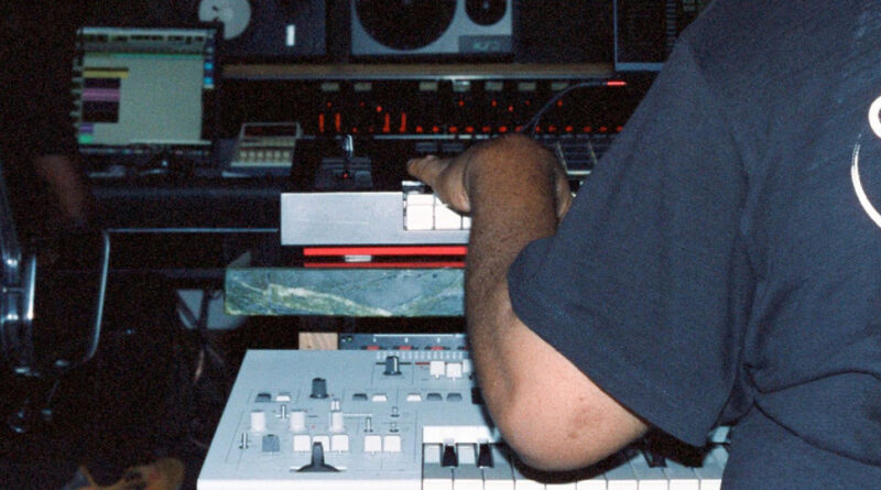 Saba - Paygrade Demo