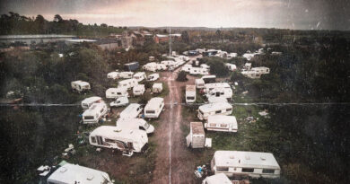 Smellington Piff & Illinformed - Roma Supreme