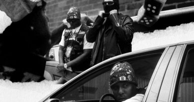 Spank Nitti James & Dāvis Strauss - W.W.T.I - We Wigglin' Towards It