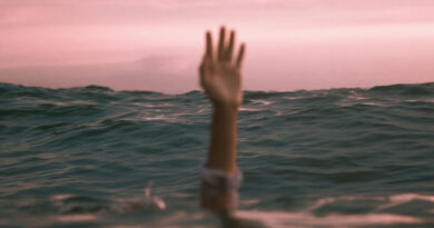 BOTZY & Mike Summers - Sanctum