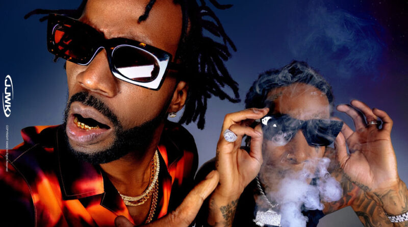 Juicy J & Wiz Khalifa - Stoner's Night