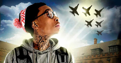 Wiz Khalifa - Flight School