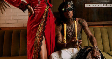 Wiz Khalifa - Laugh Now, Fly Later