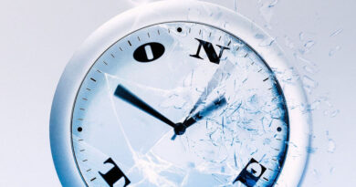 LG Malique - On Time