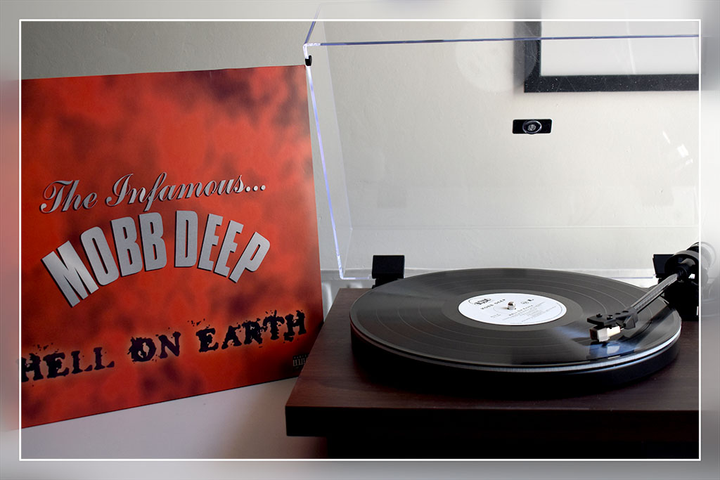 Mobb Deep - Hell On Earth