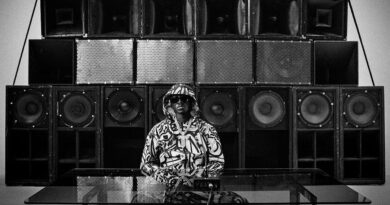 Unknown T - INTRO