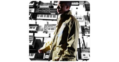 Black Milk - Tronic