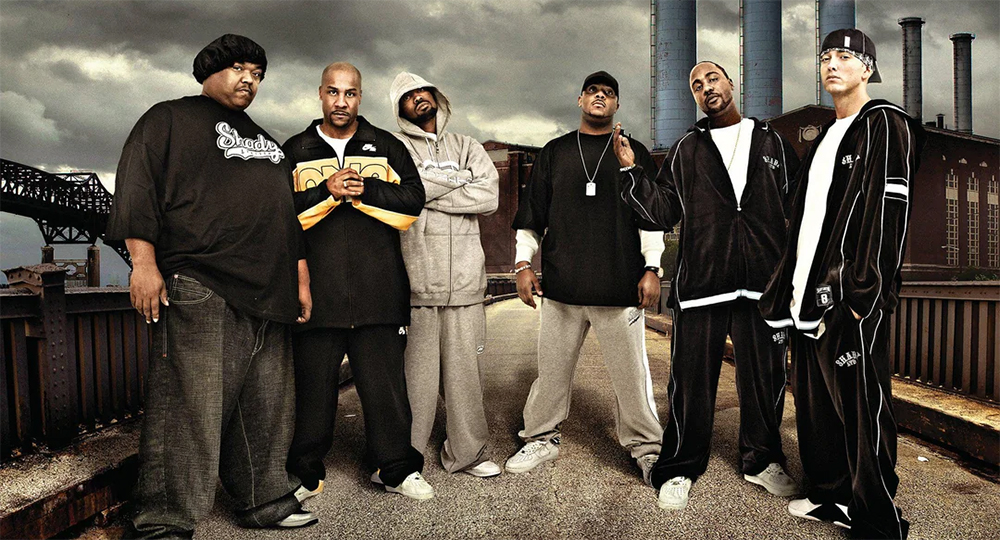 D12